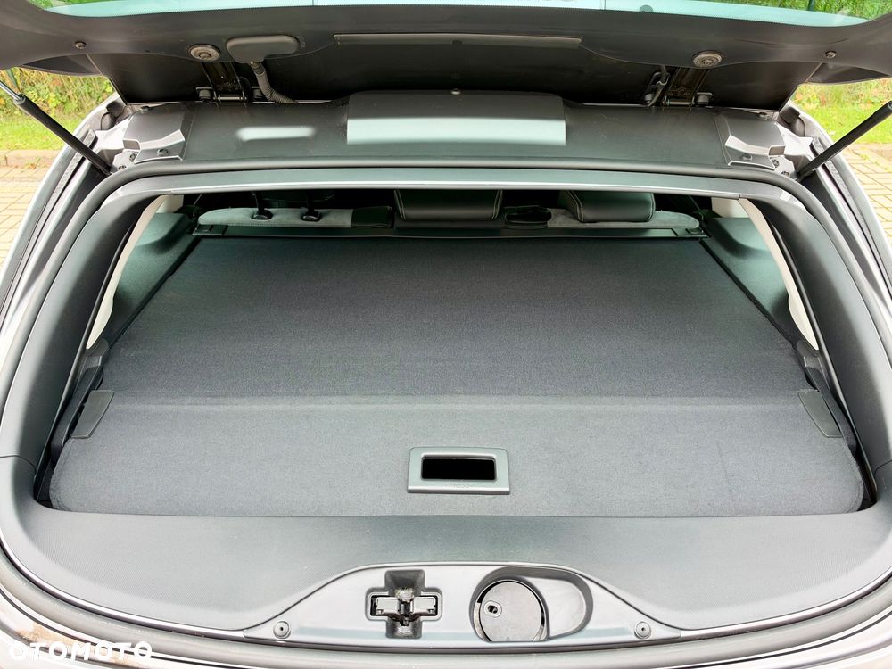Renault Laguna 2.0 dCi GT - 23