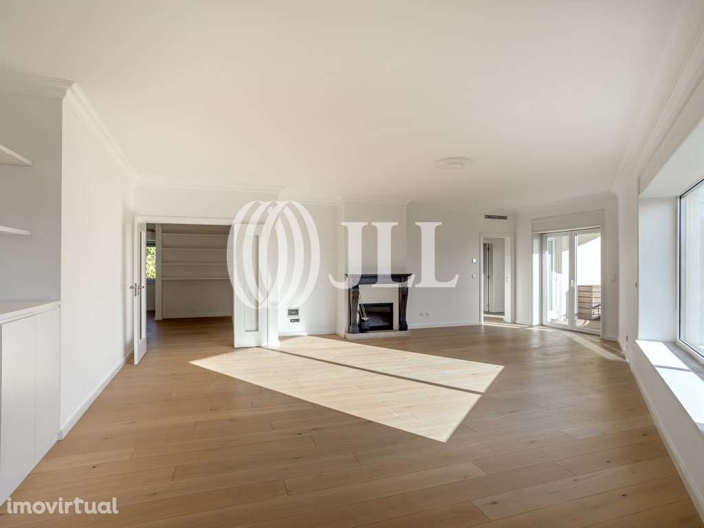 Apartamento T4 duplex com vista mar no Estoril, Cascais - Grande imagem: 3/29