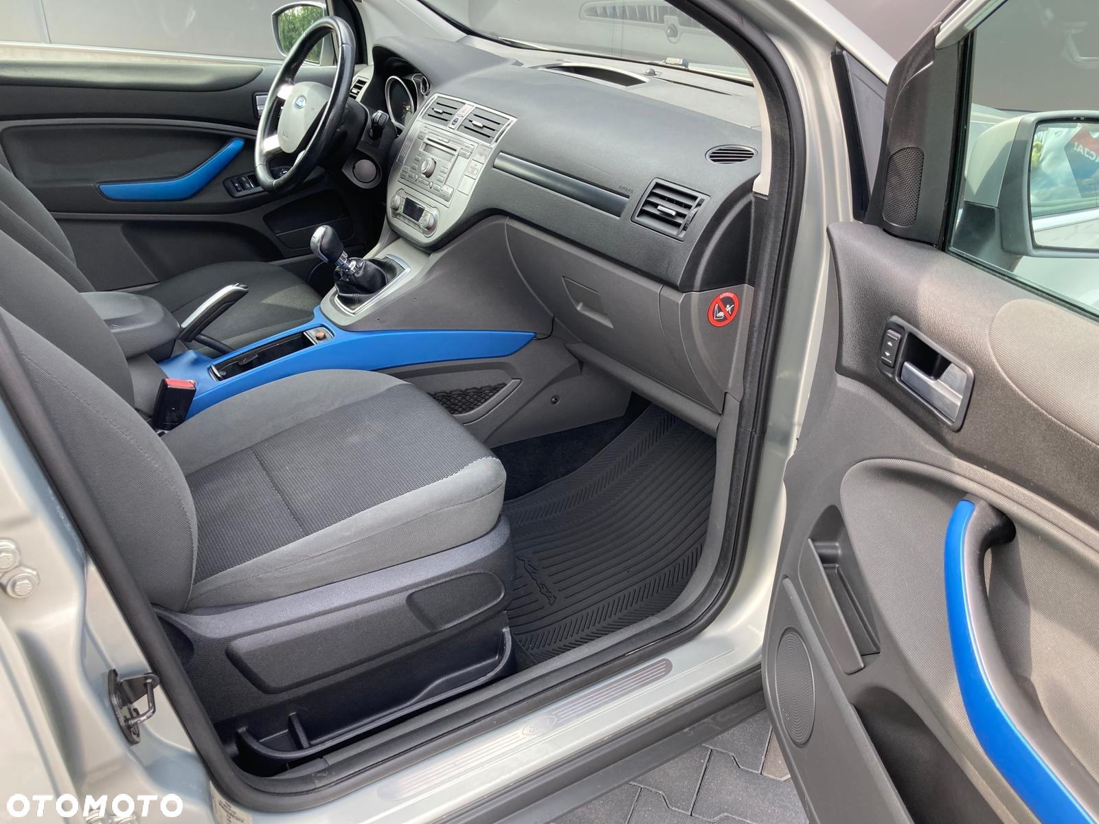Ford Kuga 2.0 TDCi Titanium - 10
