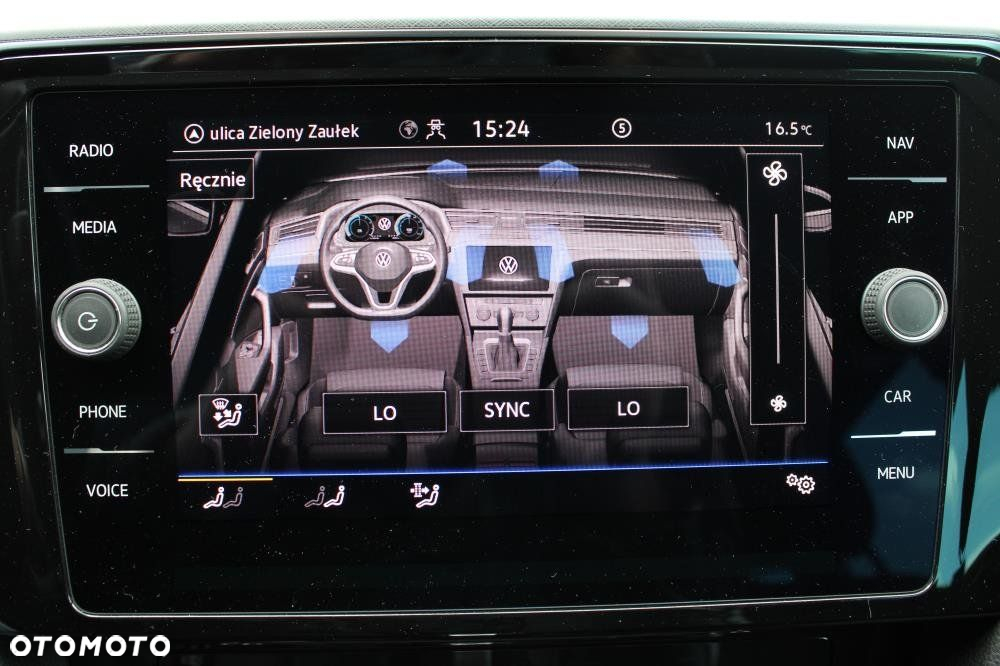 Volkswagen Passat - 22