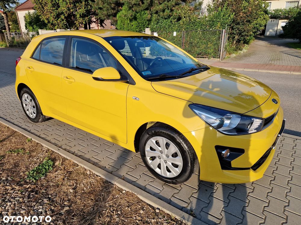 Kia Rio 1.2 L - 40