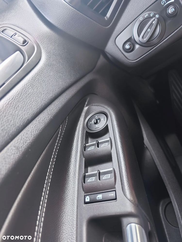 Ford Grand C-MAX 1.6 TDCi Start-Stop-System Titanium - 15