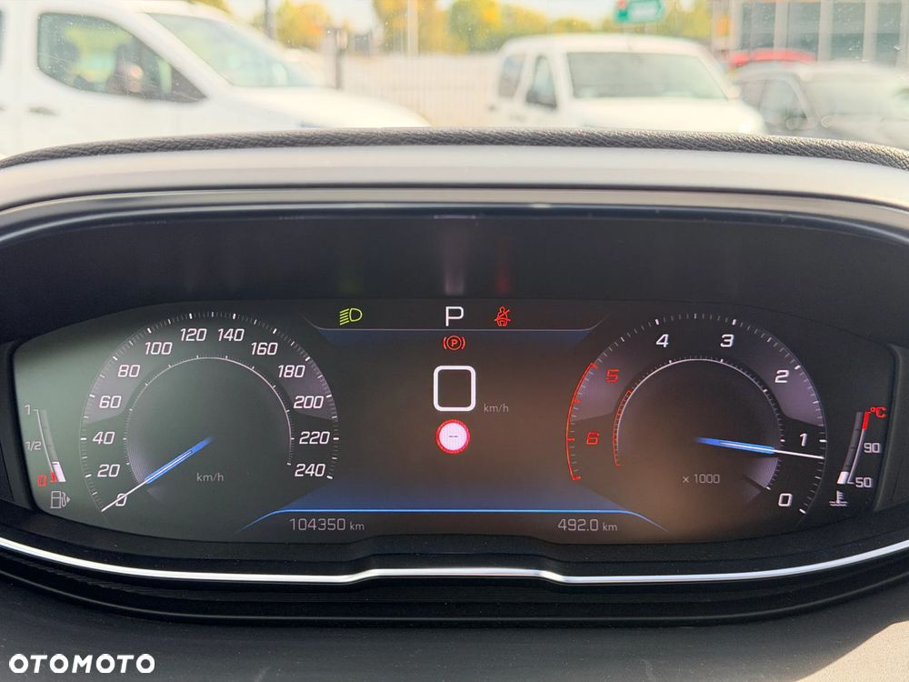 Peugeot 3008 1.5 BlueHDi GT Pack S&S EAT8 - 25