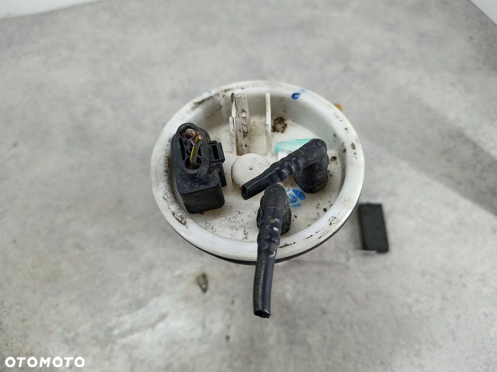 POMPA PALIWA AUDI A4 B6 8E0919051L 2.0 20V - 3