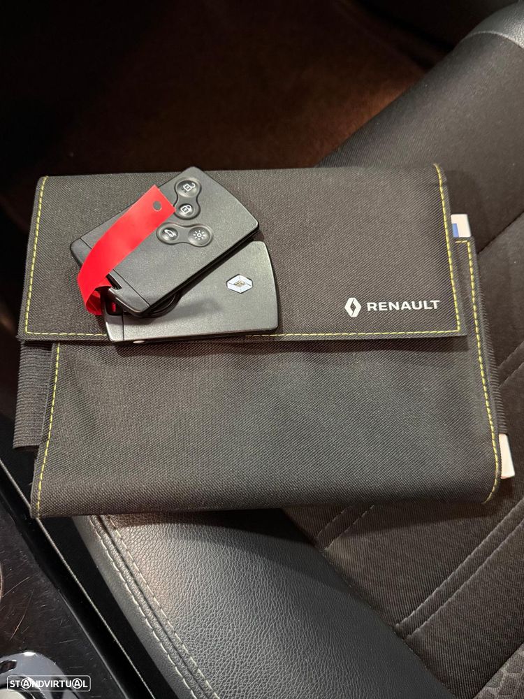 Renault Mégane Sport Tourer 1.5 dCi Bose Edition EDC J18 - 13