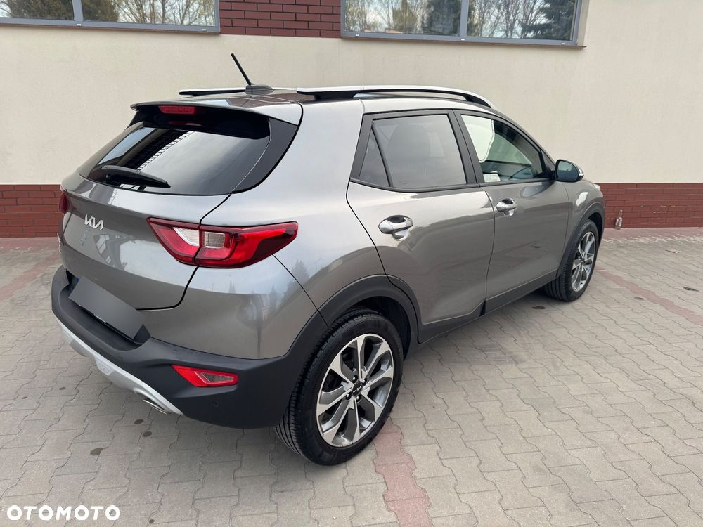 Kia Stonic 1.0 T-GDI MHEV L - 6