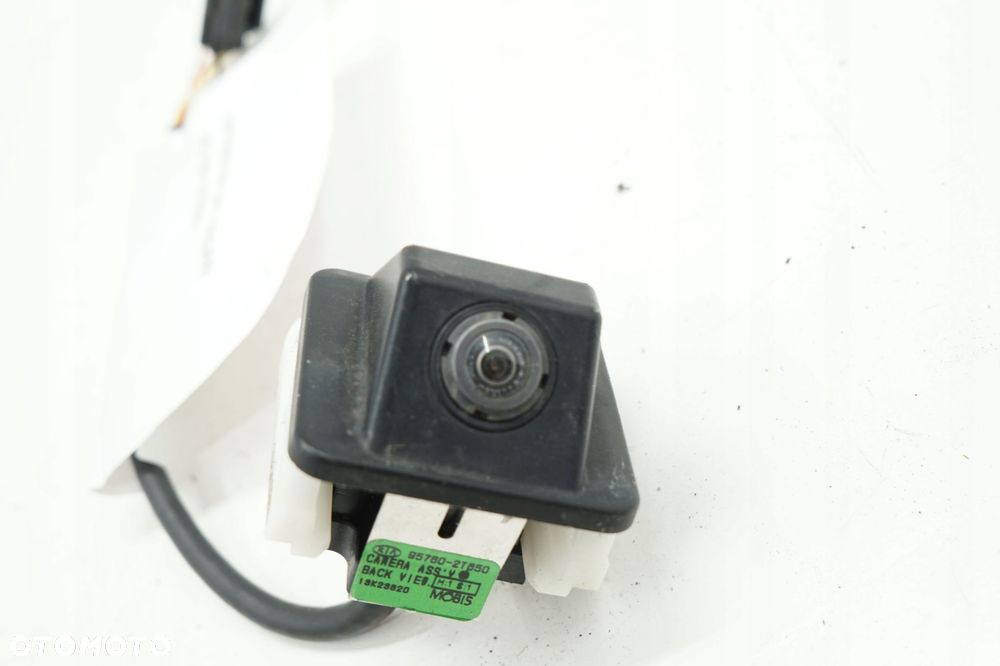 KIA OPTIMA III SEDAN LIFT 13R KAMERA COFANIA 95760-2T650 - 2