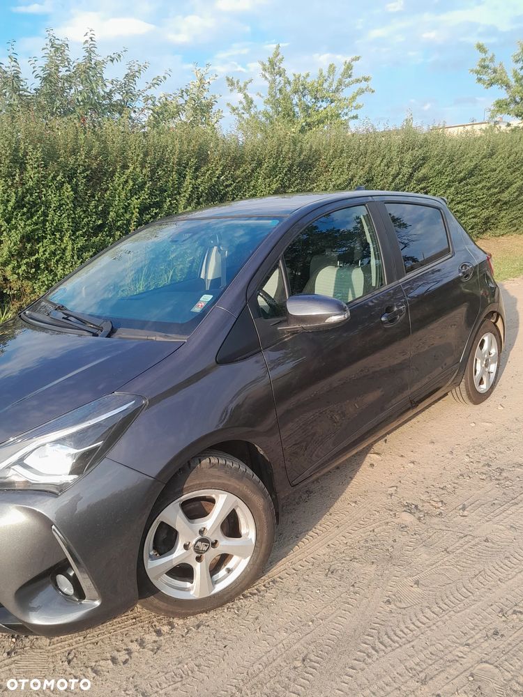 Toyota Yaris - 6