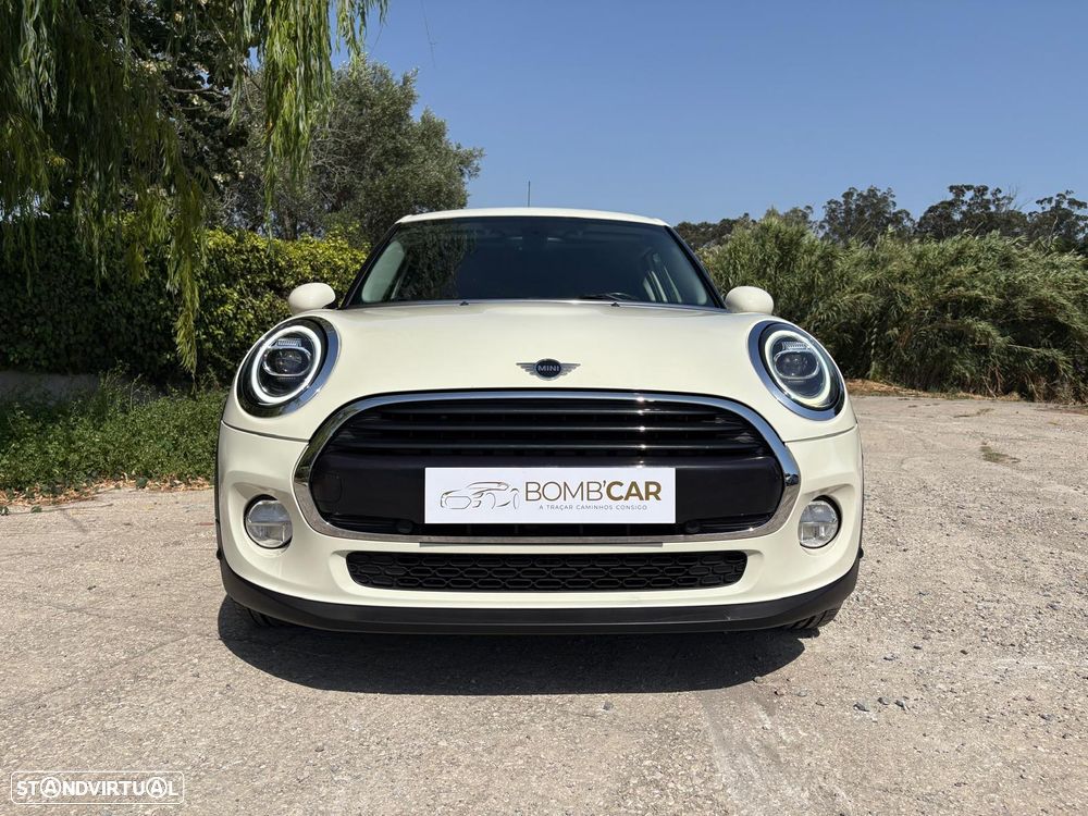 MINI 5 Portas Cooper D Aut. - 47
