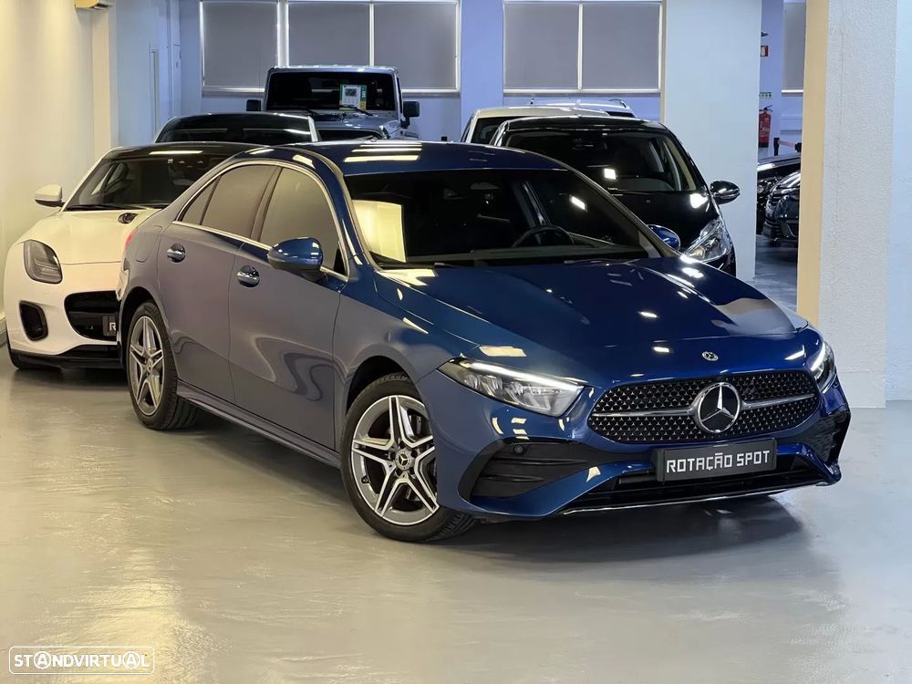 Mercedes-Benz A 250 Limousine e AMG Line - 2