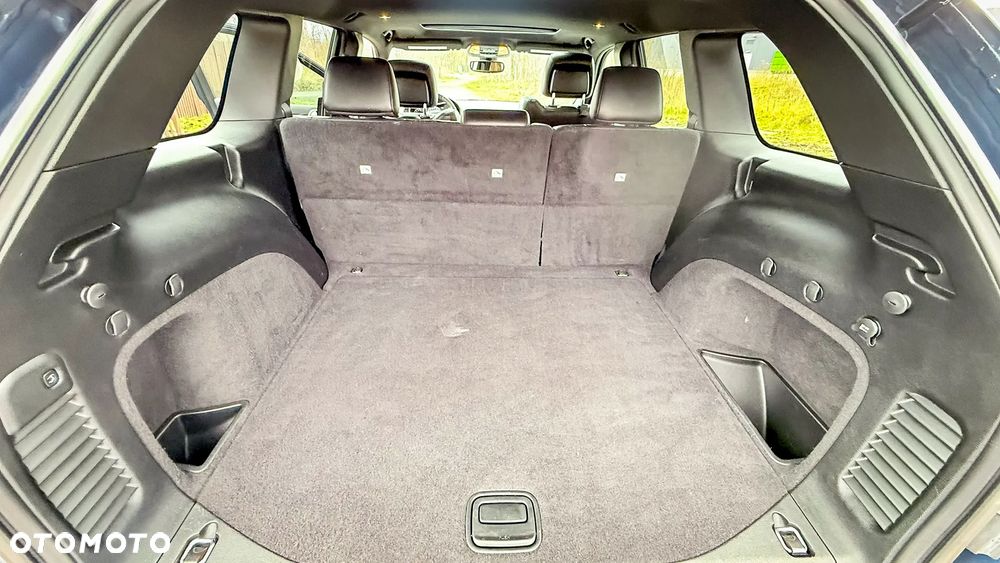 Jeep Grand Cherokee - 34