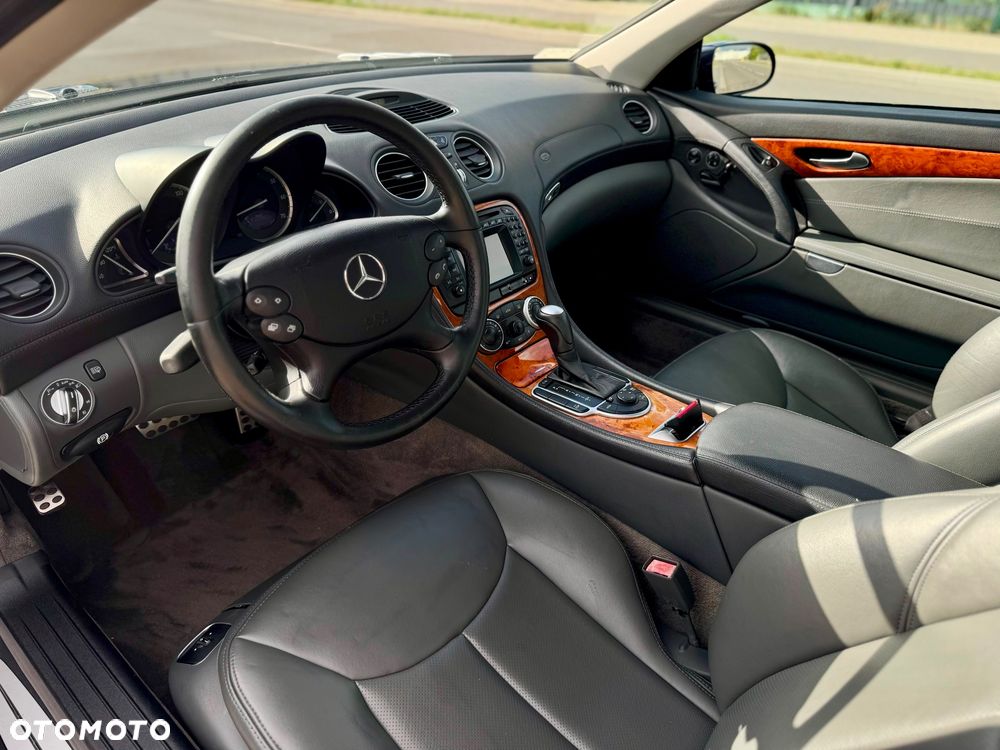 Mercedes-Benz SL 500 Edition 50 - 9
