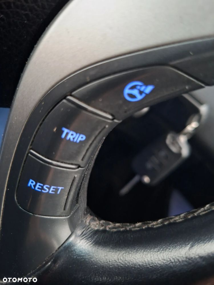 Hyundai i30 blue 1.6 CRDi Passion - 26