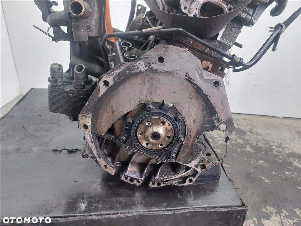Silnik słupek diesel VW Passat  B5 FL 1.9TDI 130KM KOD: AVF 2000-2005R - 9