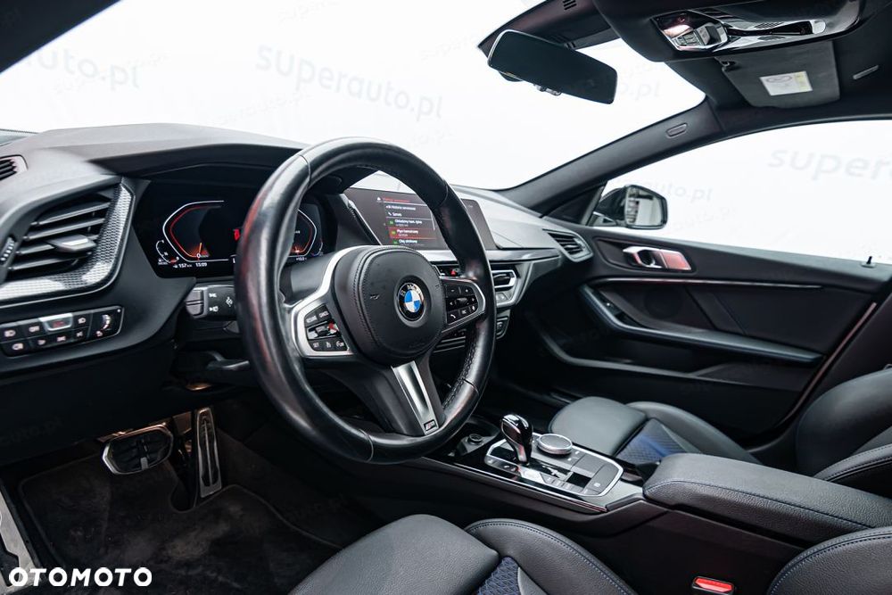 BMW Seria 2 216d M Sport - 9