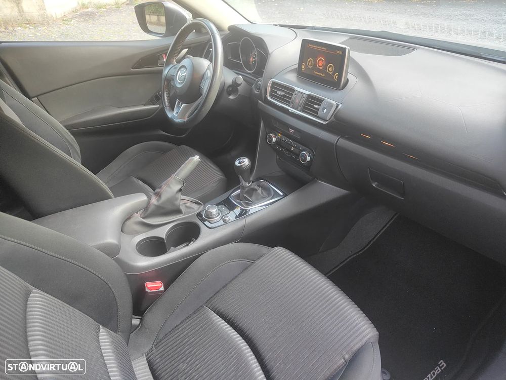Mazda 3 Hatchback 1.5 Sky-G Evolve HS Navi - 6