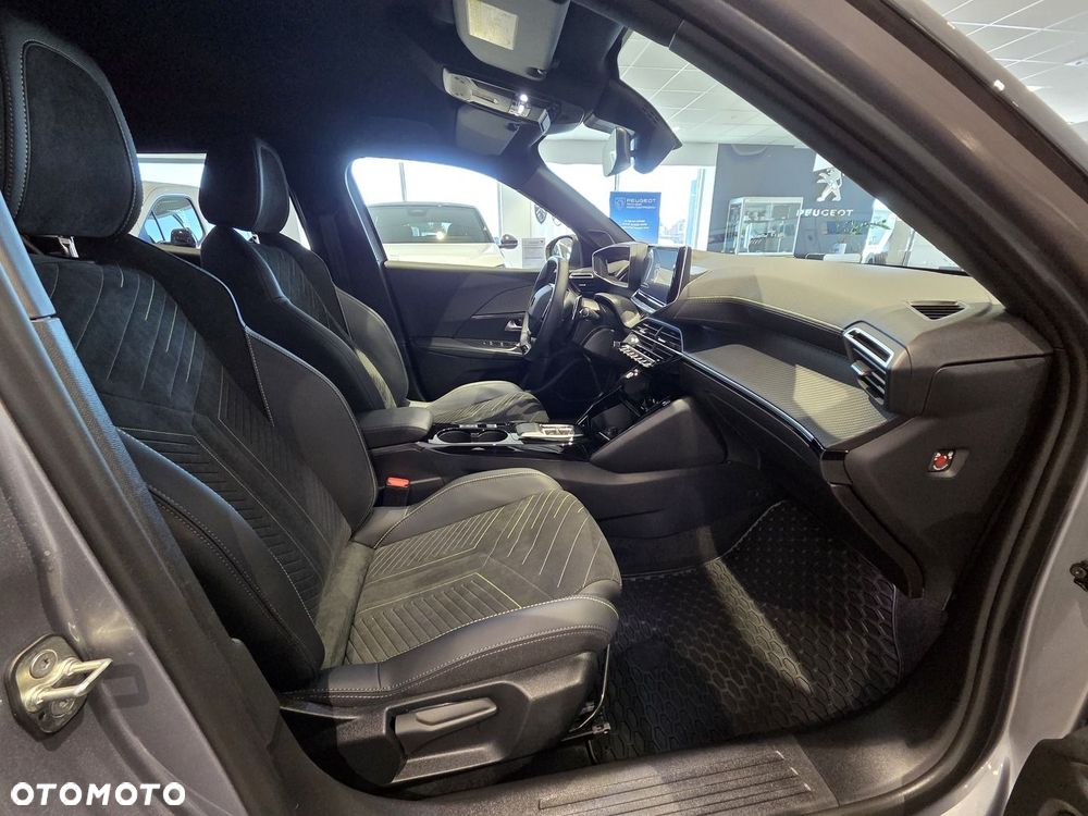 Peugeot 2008 PureTech 130 GT S&S EAT8 - 7