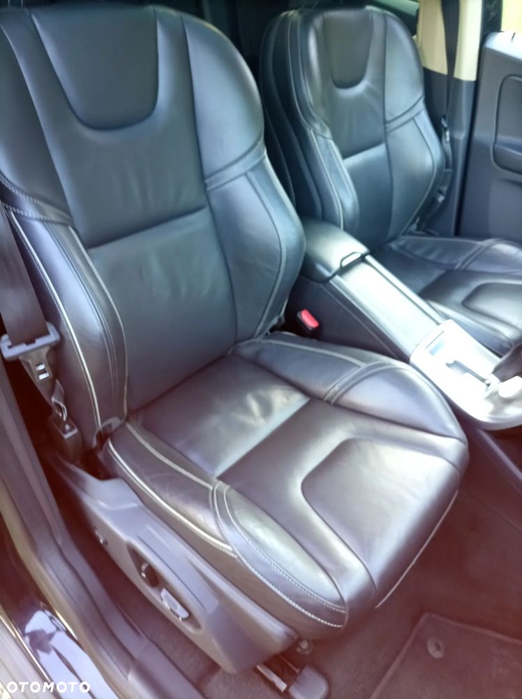 Volvo XC 60 D5 AWD Summum - 35