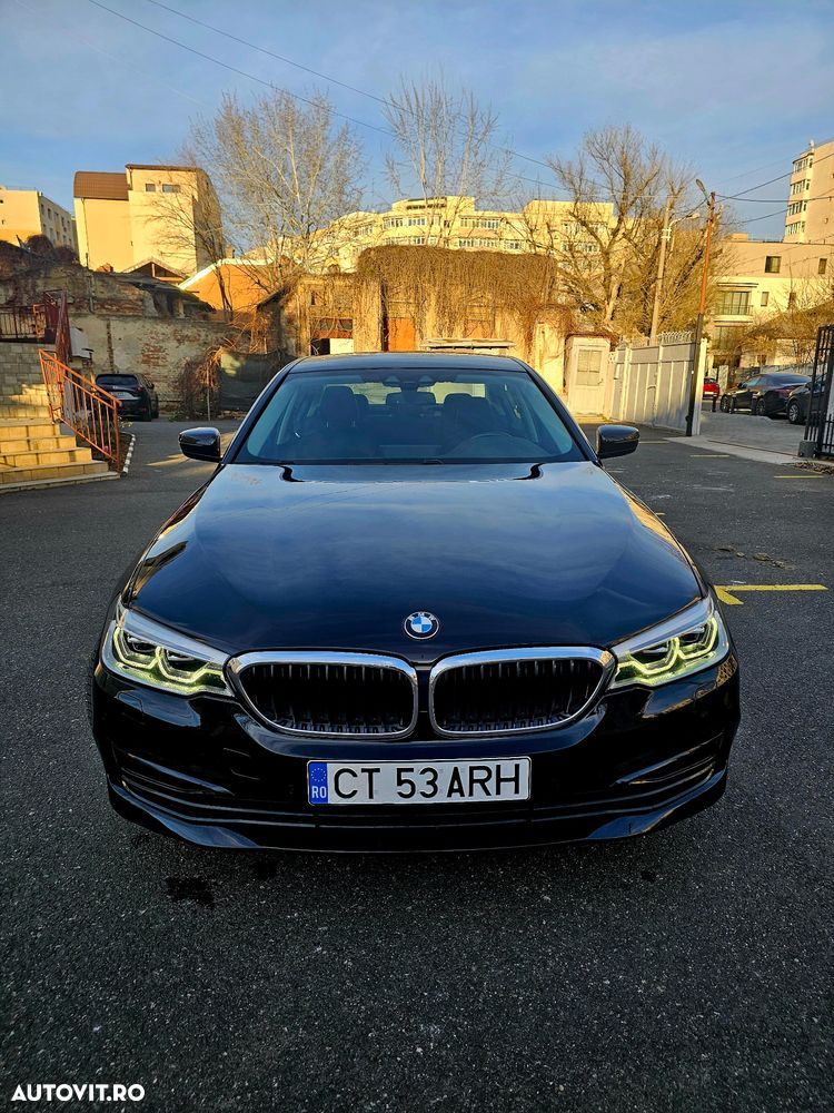 BMW Seria 5 520i AT - 4