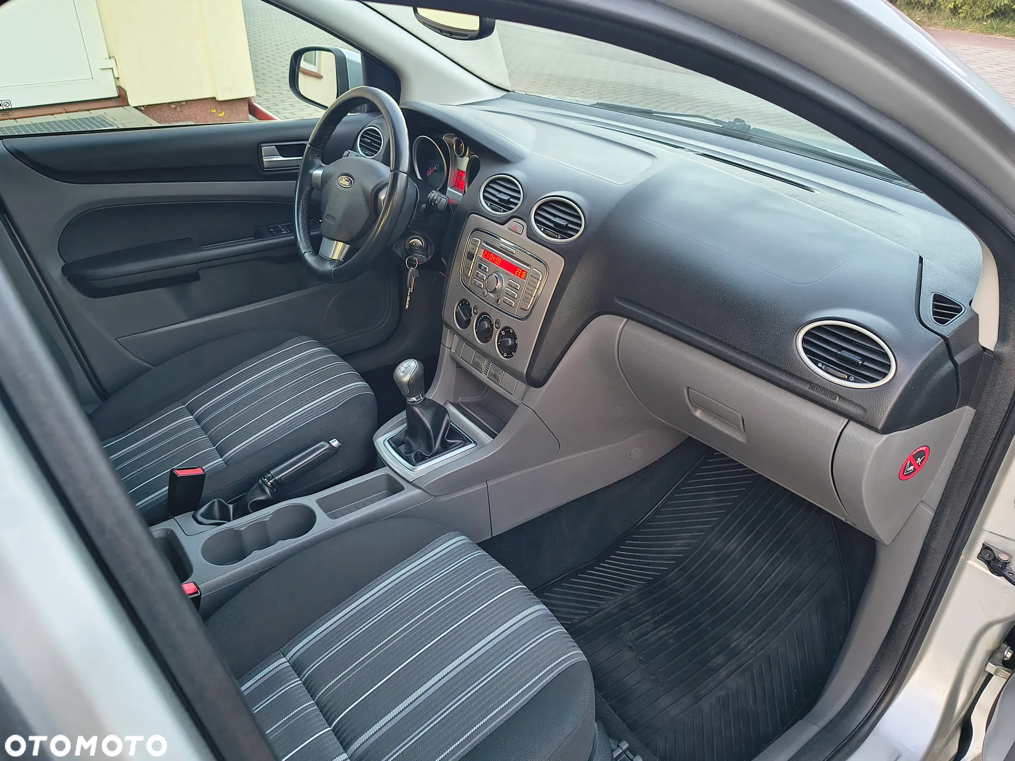 Ford Focus - 18