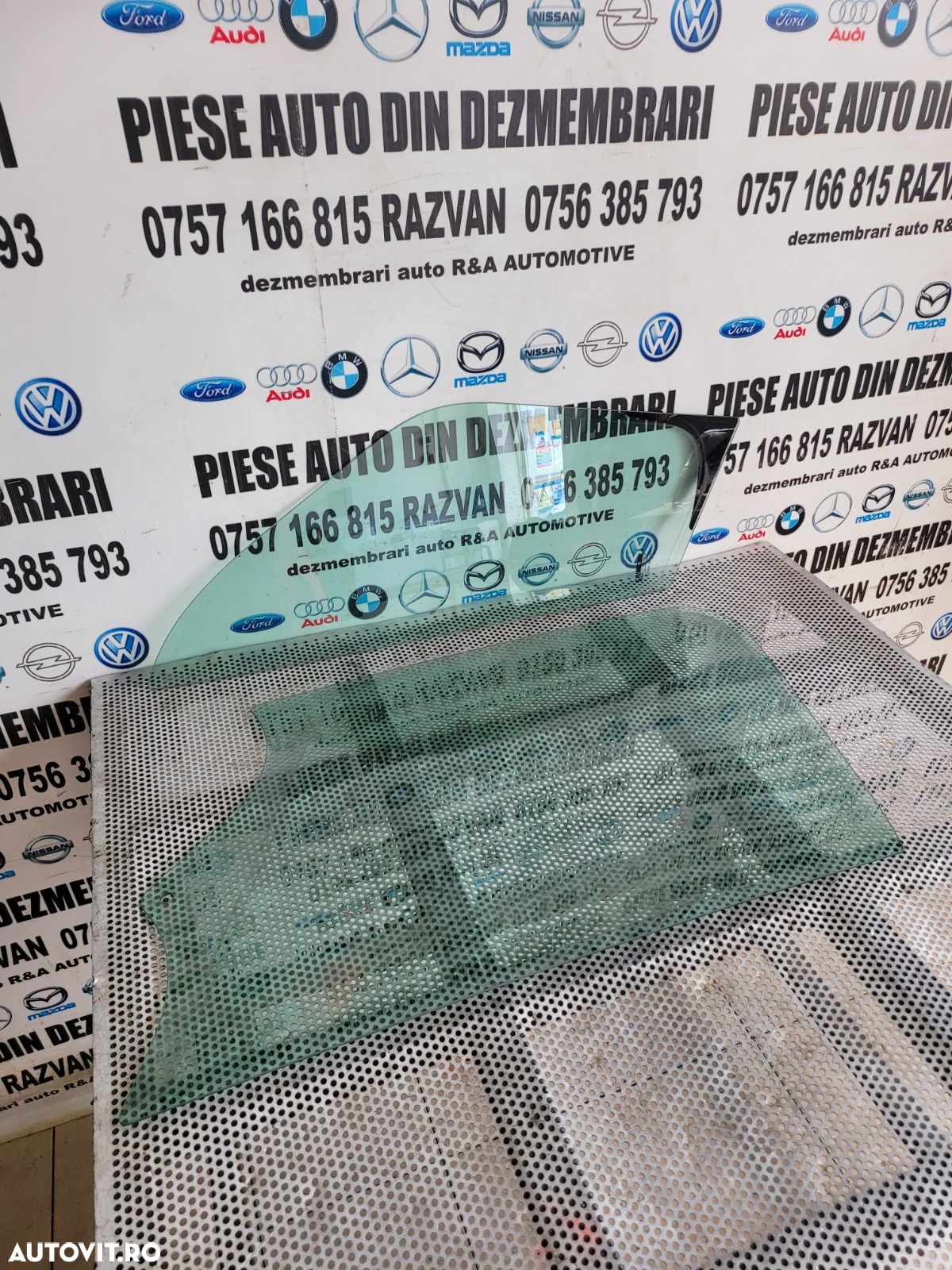 Geamuri Geam Mic/Mare Usa Dreapta Fata Renault Master An 2019-2020-2021-2022 Dezmembrez Renault Mas - 3