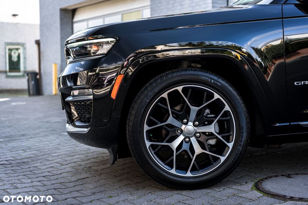 Jeep Grand Cherokee 3.6 V6 Summit - 31