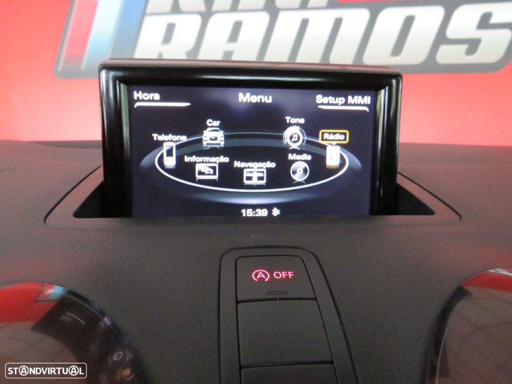 Audi A1 Sportback 1.6 TDI S tronic - 25