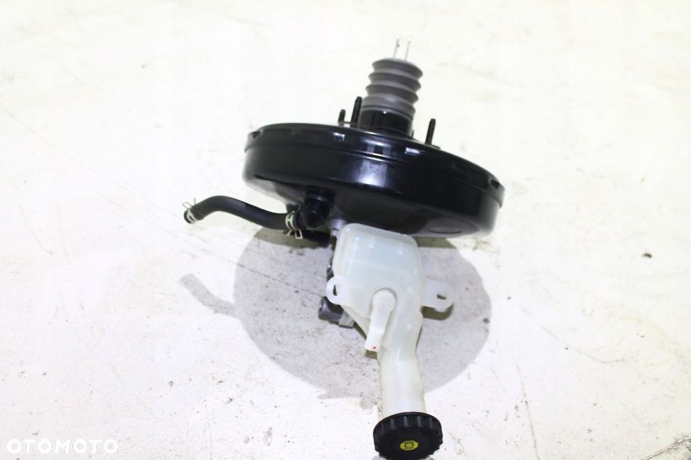 OUTLANDER III LIFT PHEV SERWO POMPA HAMULCOWA - 2