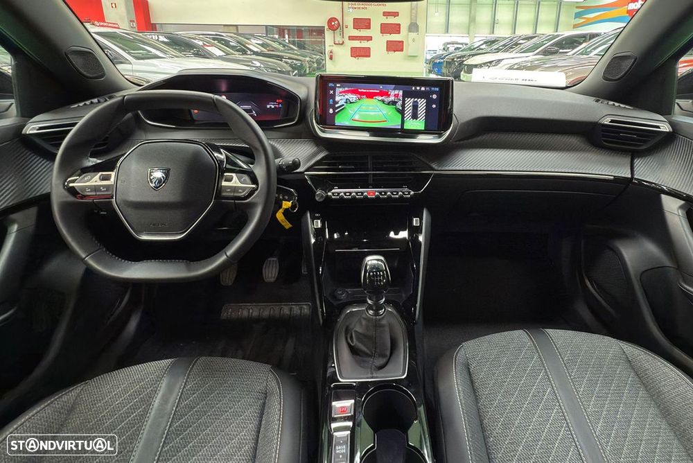 Peugeot 2008 1.2 PureTech Allure - 5