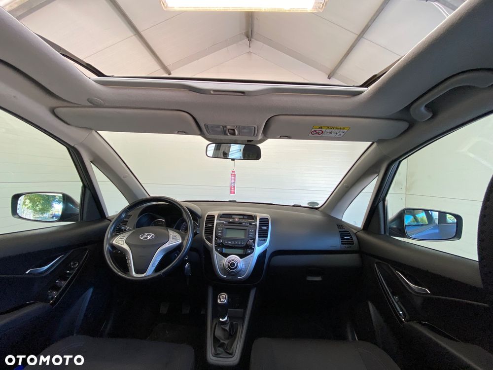 Hyundai ix20 1.6 blue YES Gold - 12