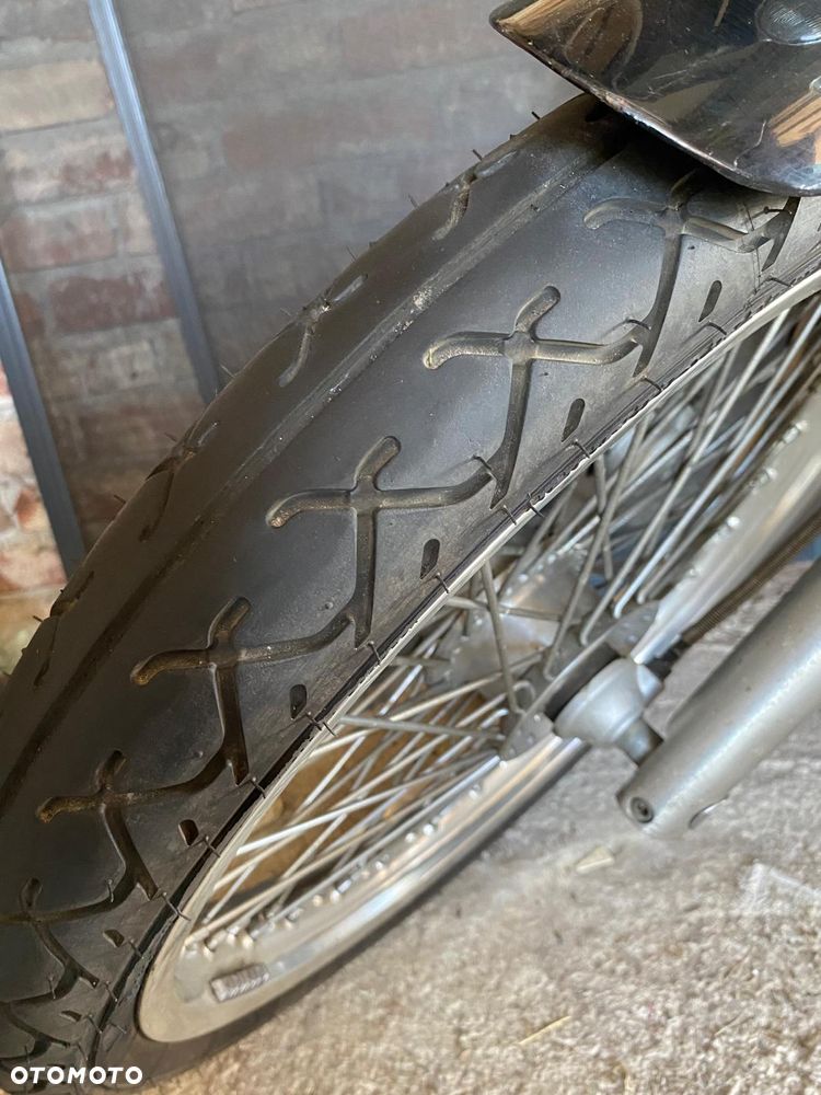 Suzuki Intruder - 4