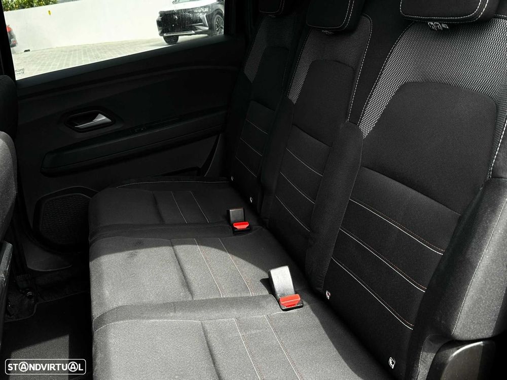 Dacia Jogger 1.0 TCe Extreme 7L - 10