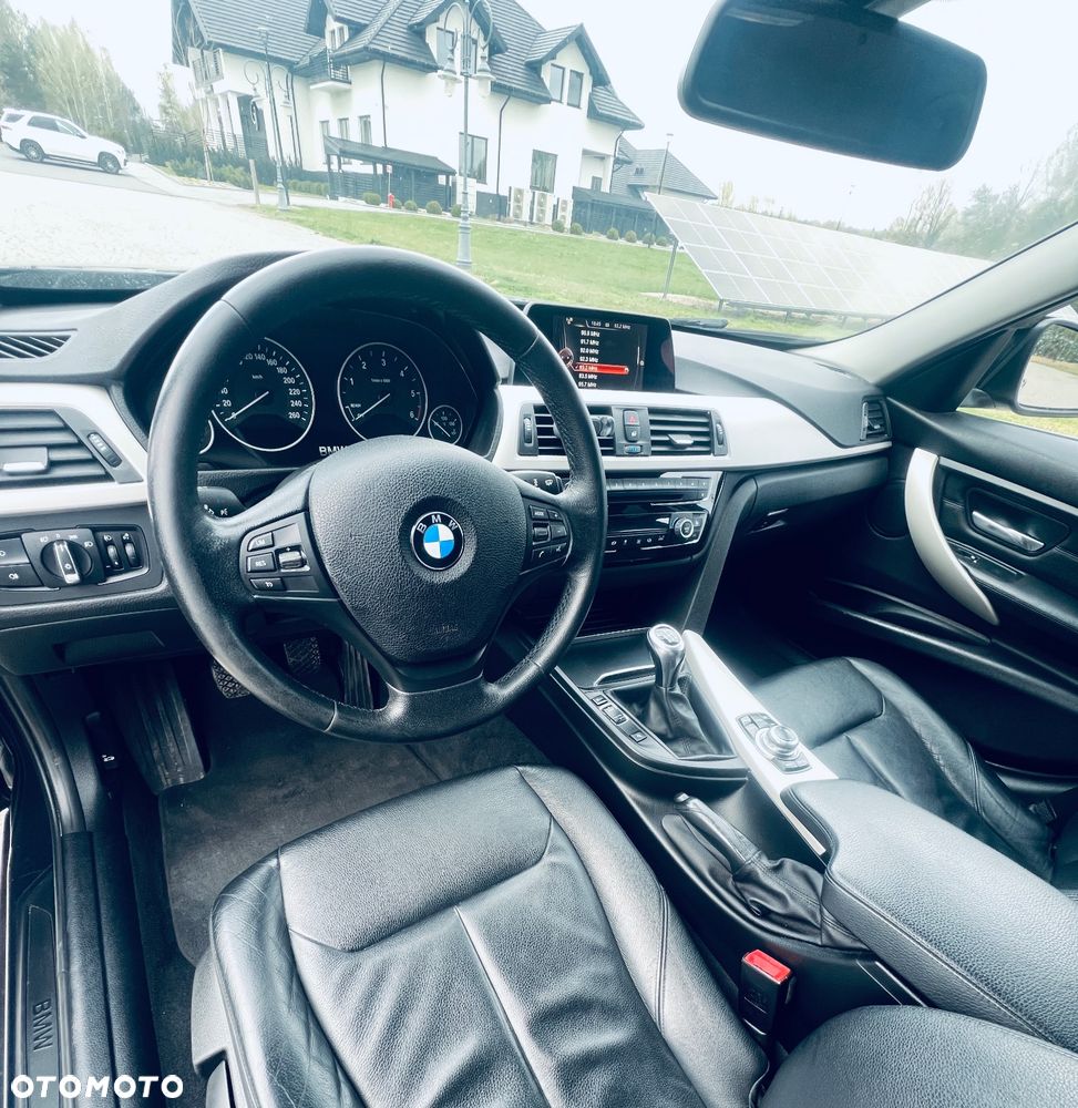 BMW Seria 3 320d - 7