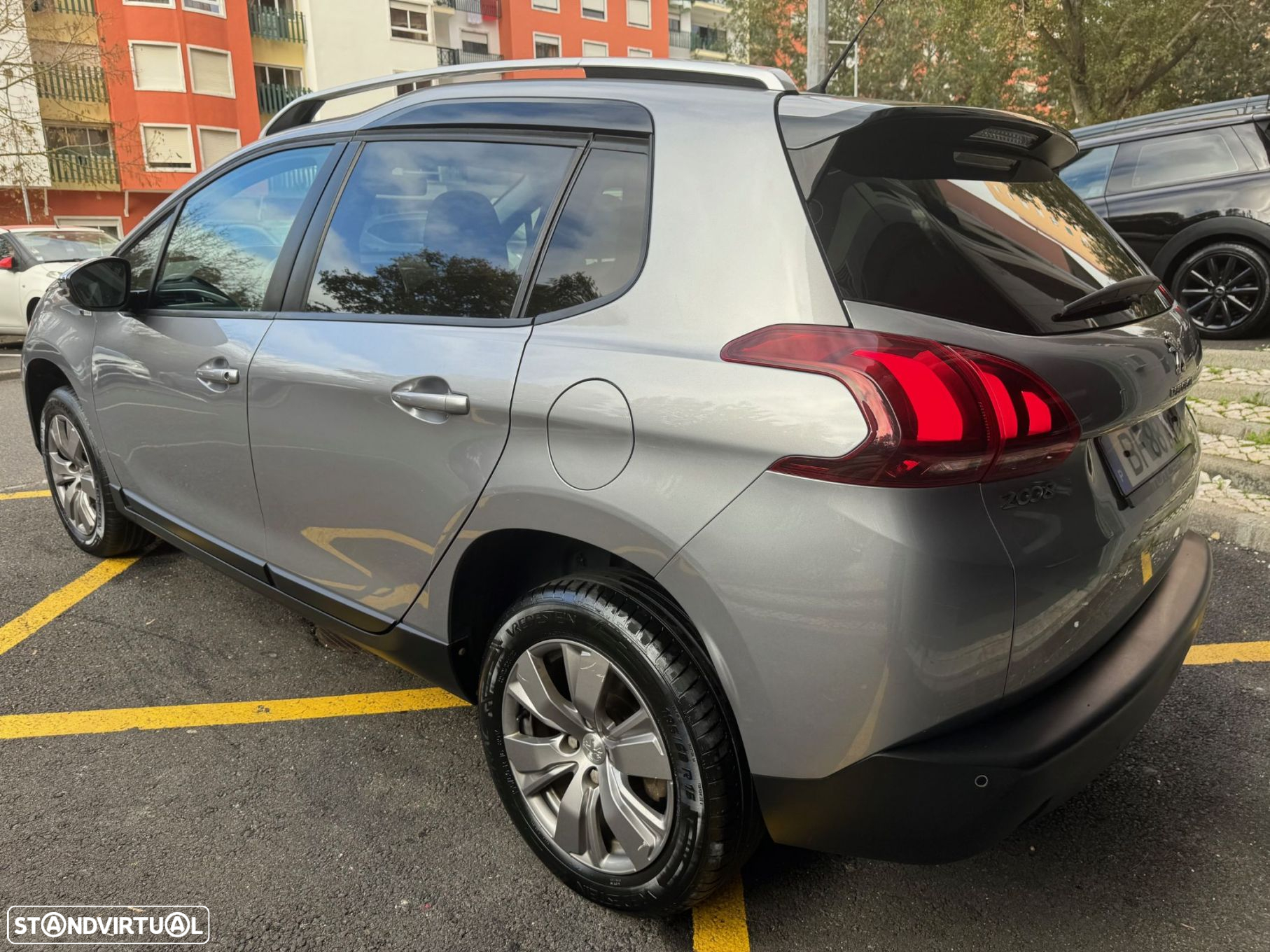 Peugeot 2008 1.6 BlueHDi Style - 7