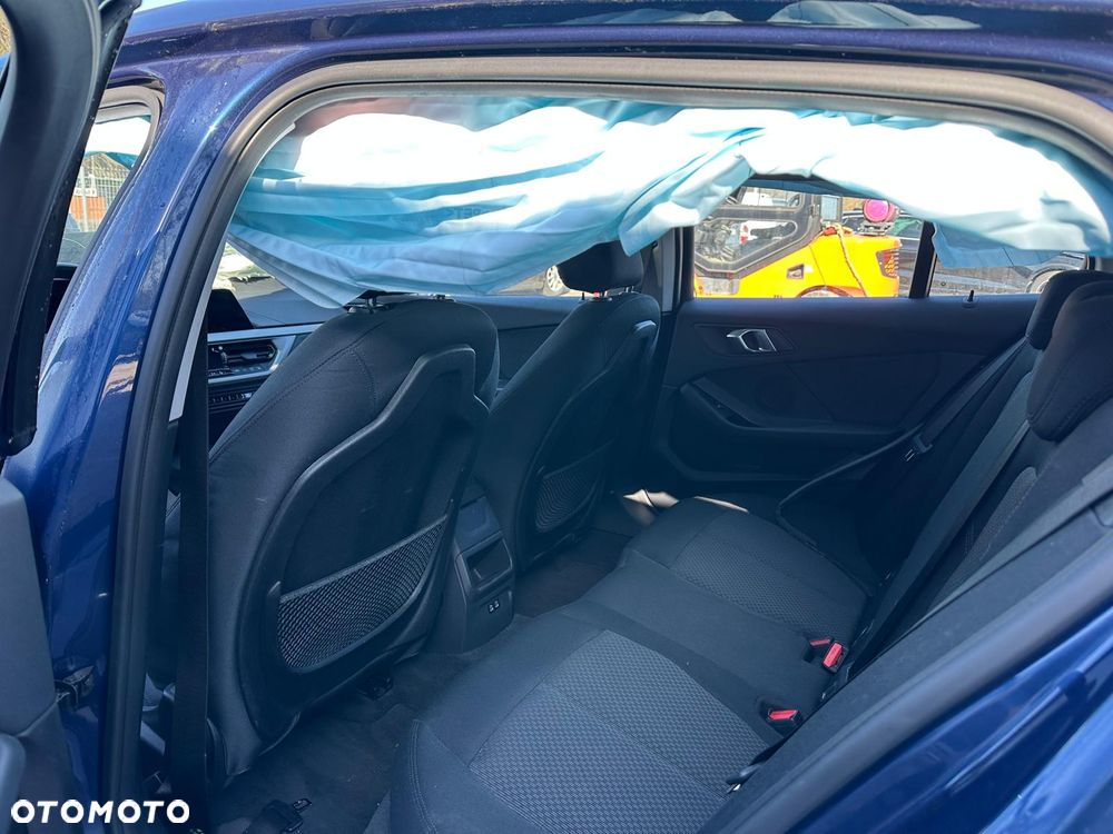 BMW Seria 1 118i - 10