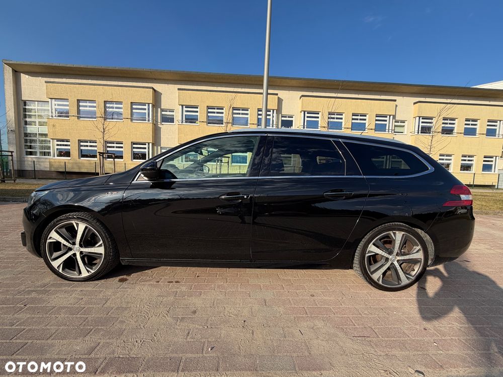 Peugeot 308 - 4