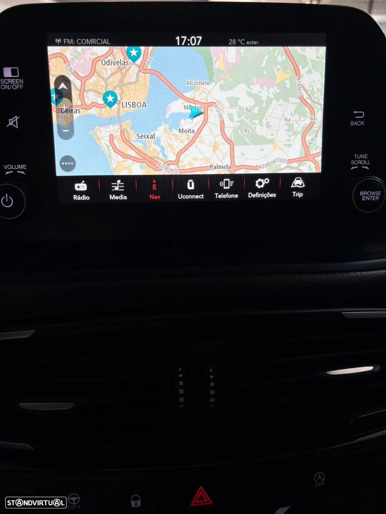 Fiat Tipo Station Wagon 1.0 GSE T3 City Life - 24