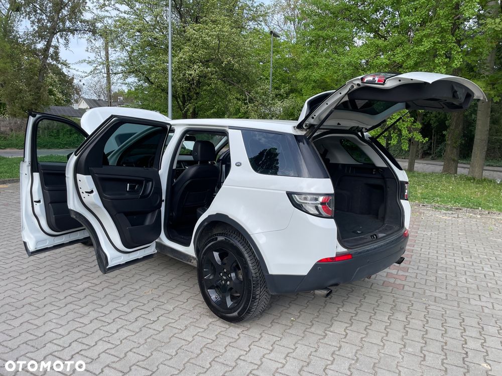 Land Rover Discovery Sport TD4 HSE Luxury - 11