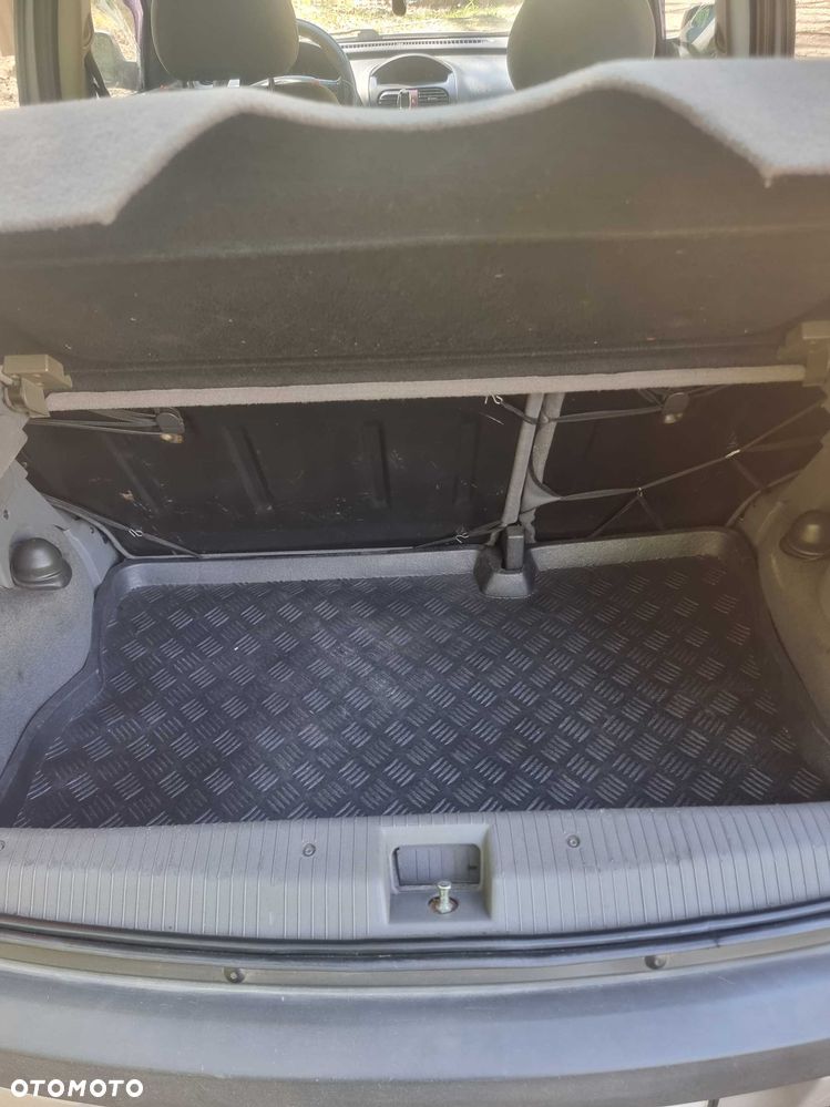 Opel Corsa - 6
