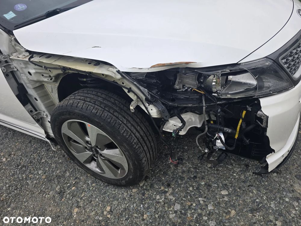 Kia Optima - 24