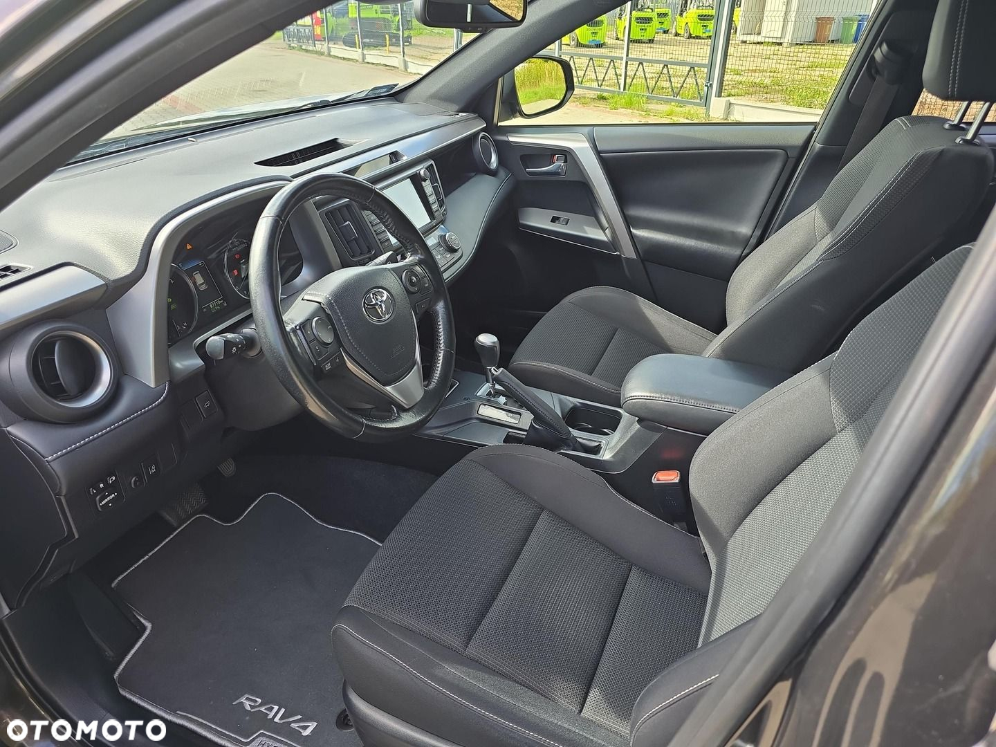 Toyota RAV4 Hybrid Premium 4x4 - 14