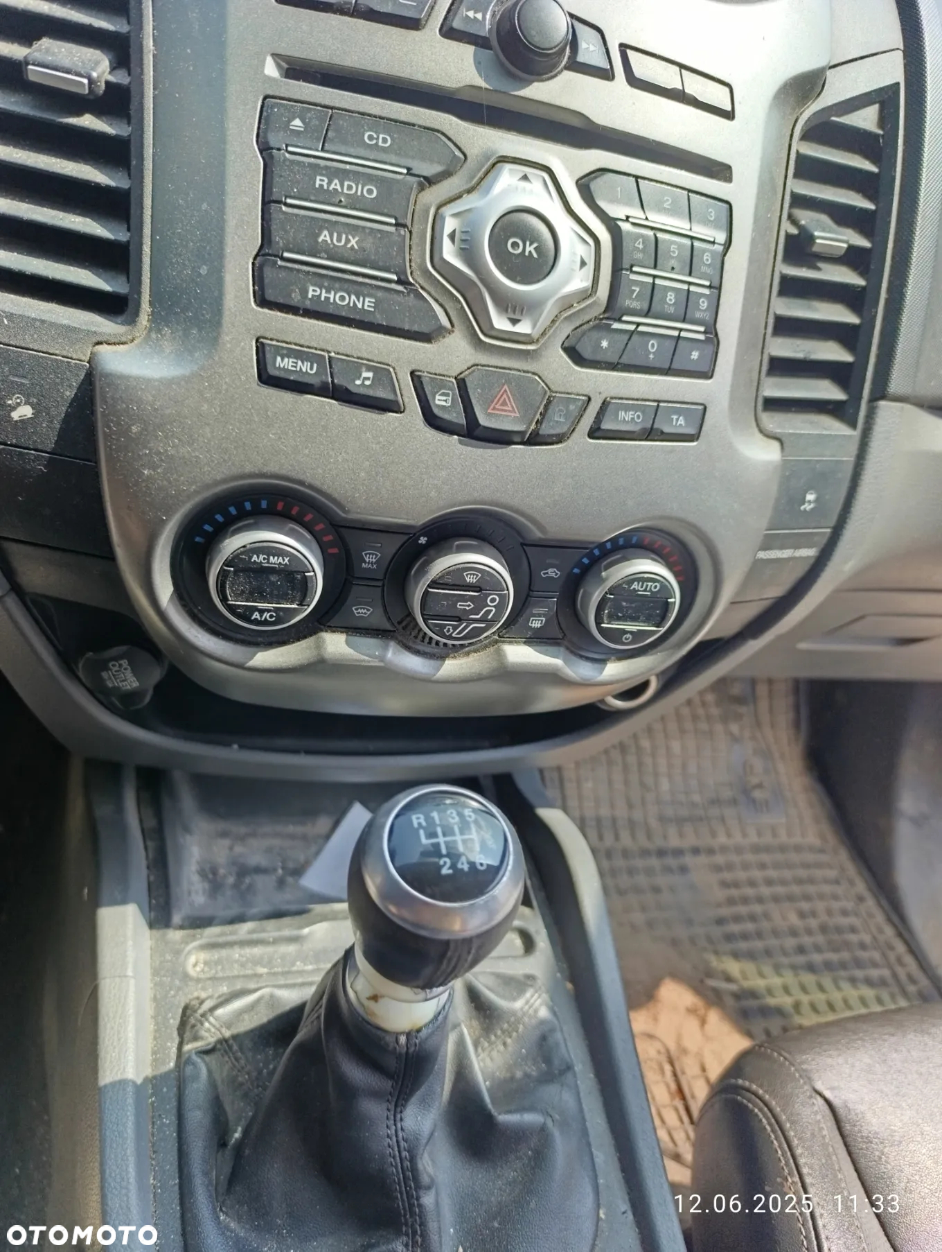 Ford Ranger 2.2 TDCi 4x4 DC Limited - 32