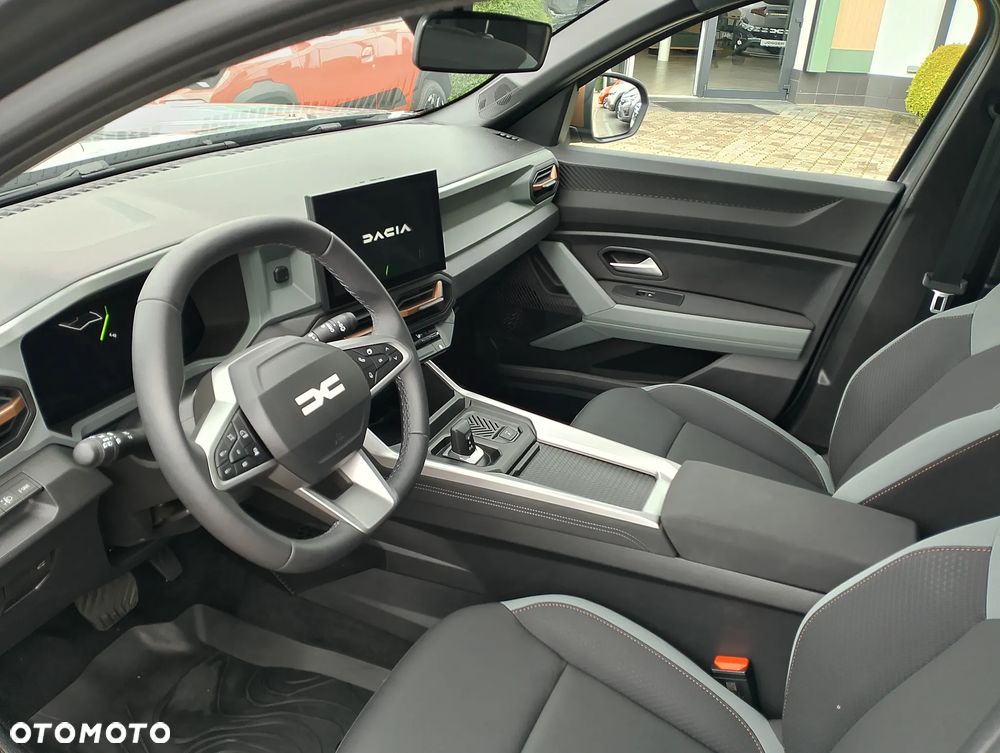 Dacia Bigster 1.8 Full Hybrid 155 Extreme MMT - 9