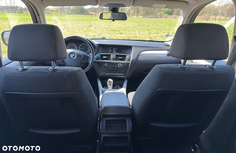 BMW X3 xDrive20d - 12