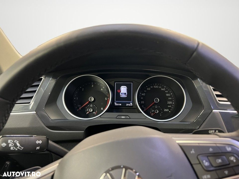 Volkswagen Tiguan 2.0 TDI SCR DSG 4Motion Life - 11