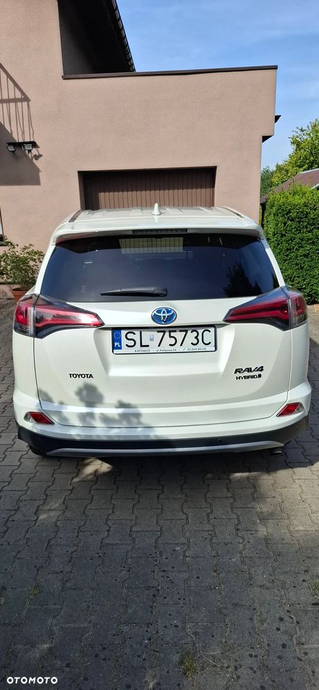 Toyota RAV4 - 6