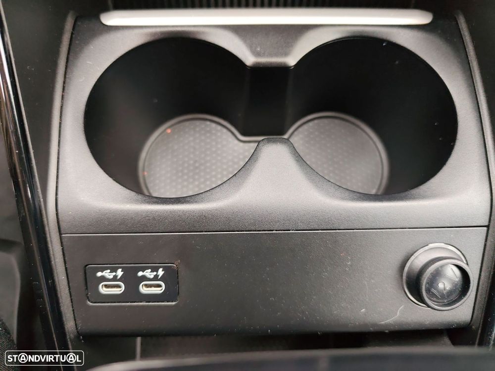 BMW 225xe Active Tourer - 30