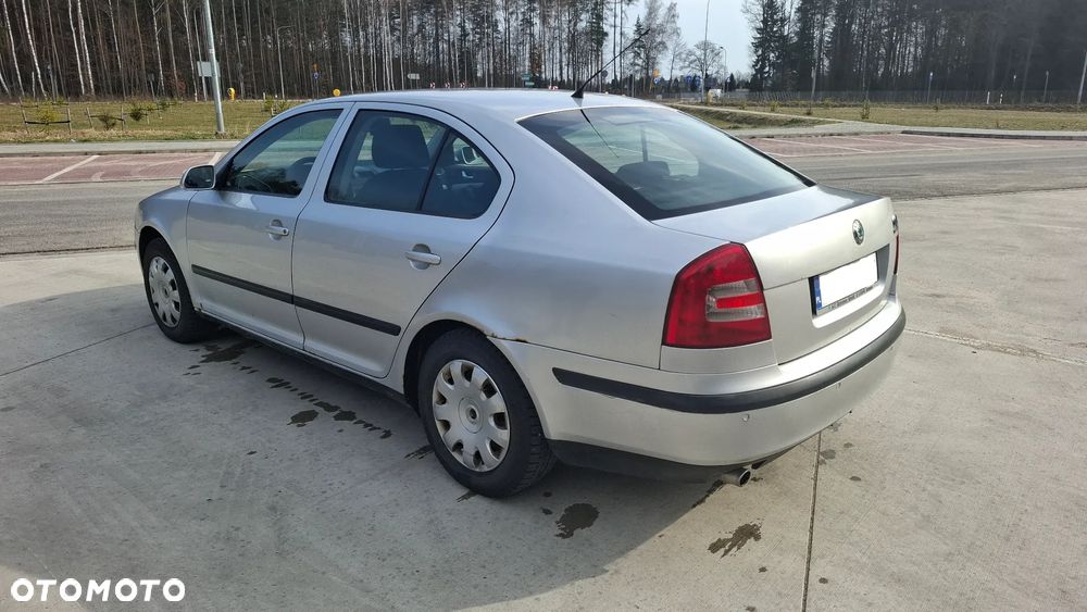 Skoda Octavia 1.6 Tour - 2