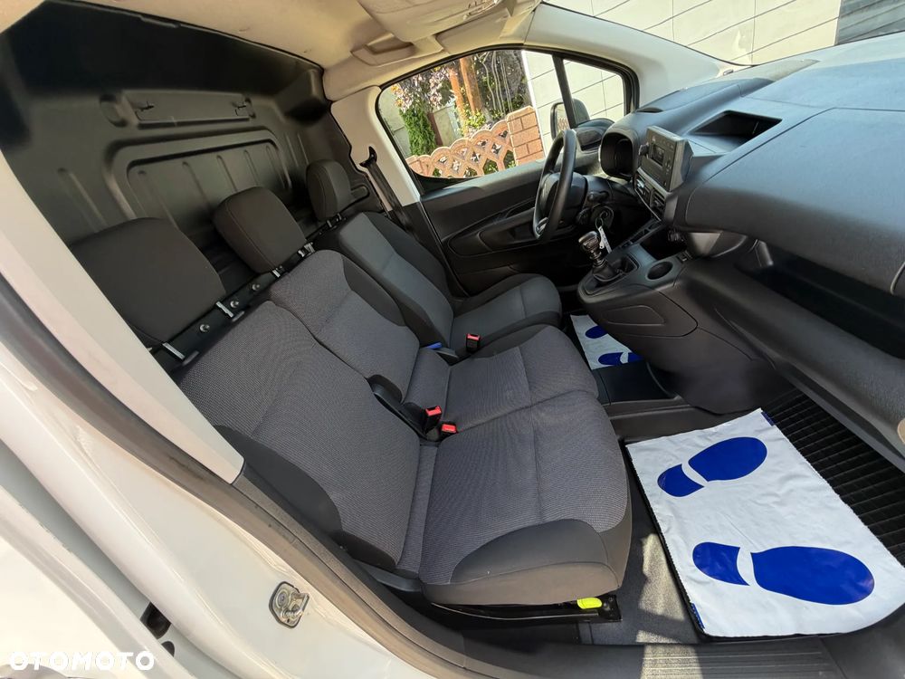 Citroën BERLINGO - 15