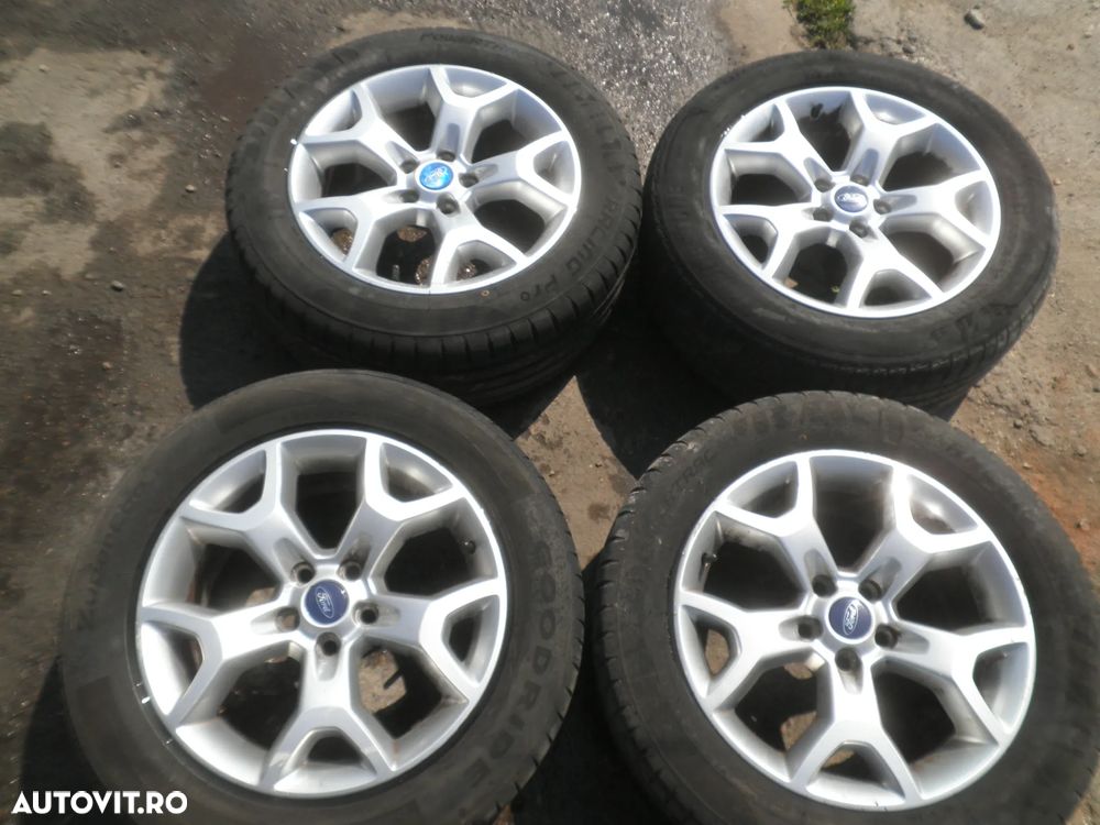 Jante 17" cu anvelope 235/55/17 Ford Kuga 8V41-1007-BA 8V411007BA 7.5J ET 52.5